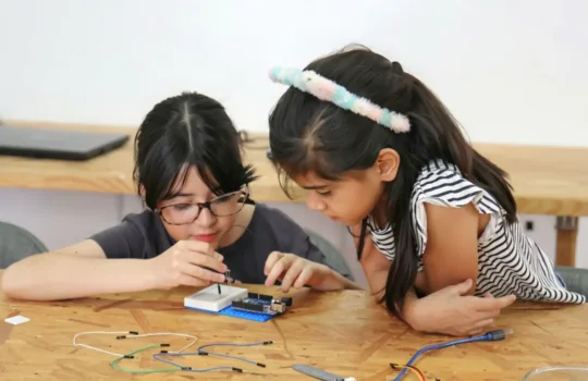 Club de Robótica DIMEX · Mi Primer Robot