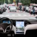 vehículo utilizando inteligencia artificial para detección de personas y automóviles